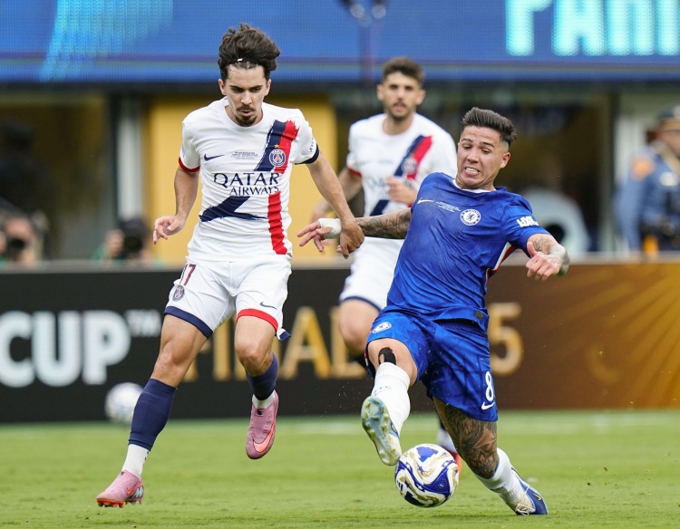 奇异果体育官方网站-阿斯：恩佐渴望加盟皇马但蓝军要价破亿，罗德里不在皇马计划之中